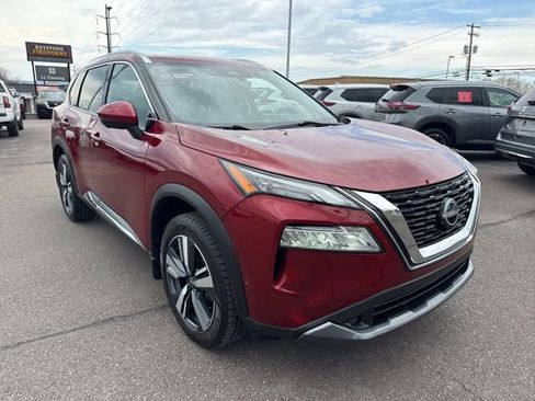 Certified 2023 Nissan Rogue SL w/ SL Premium Package AWD/4WD image 3