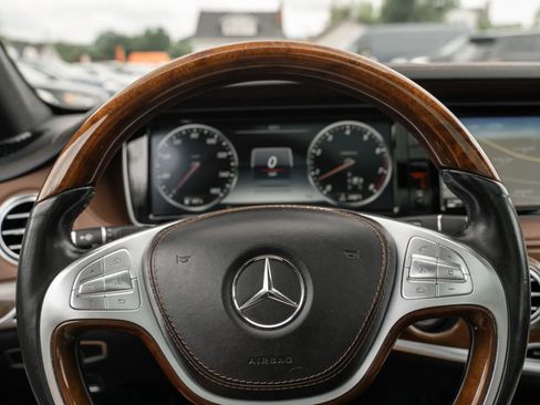 Used 2016 Mercedes-Benz S 550 4MATIC Sedan image 21