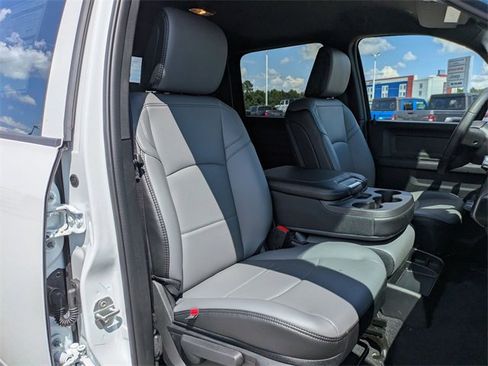 New 2026 RAM 2500 Tradesman image 33