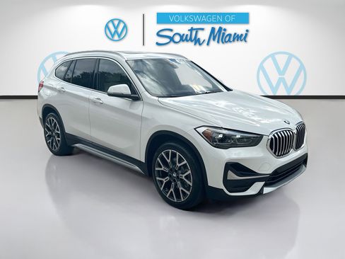 Used 2022 BMW X1 sDrive28i w/ Convenience Package FWD image 1