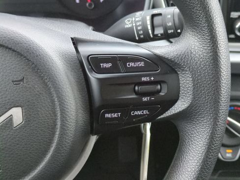 Used 2022 Kia Rio S FWD image 24