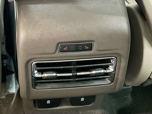 Used 2024 Lincoln Corsair AWD w/ Equipment Group 102A image 27