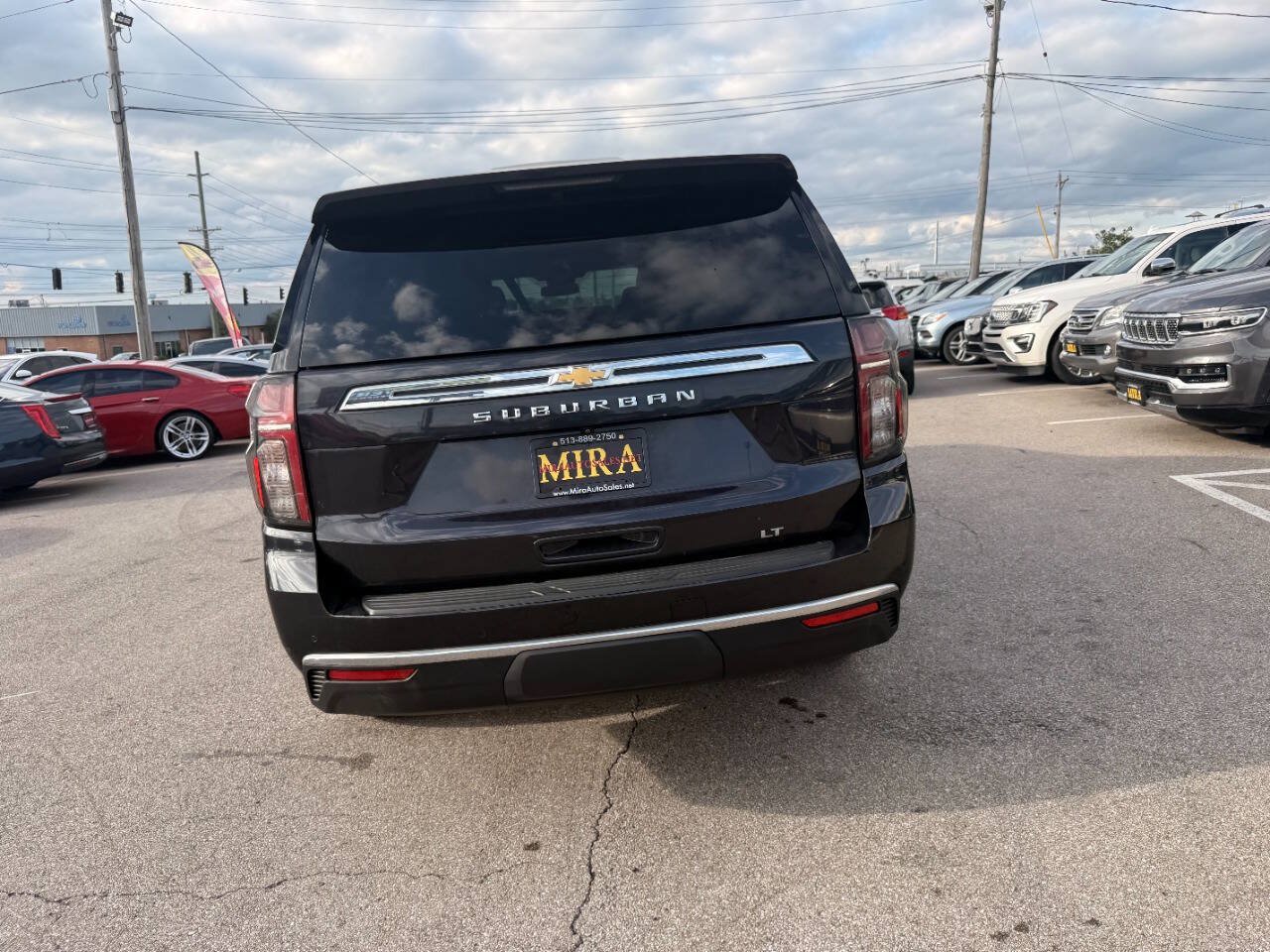 Used 2023 Chevrolet Suburban LT w/ Luxury Package AWD/4WD image 51