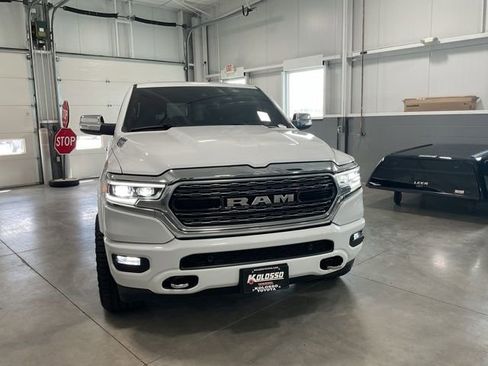 Used 2021 RAM 1500 Limited AWD/4WD image 2