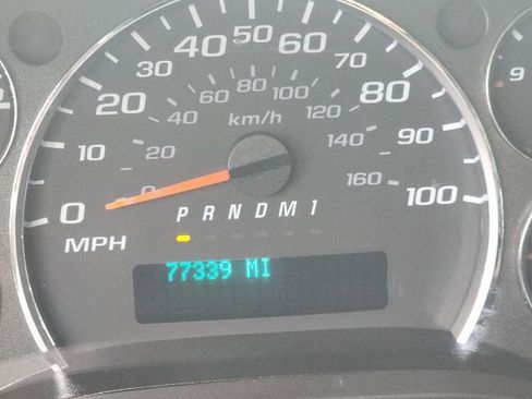 Used 2020 Chevrolet Express 2500 w/ Driver Convenience Package RWD image 10