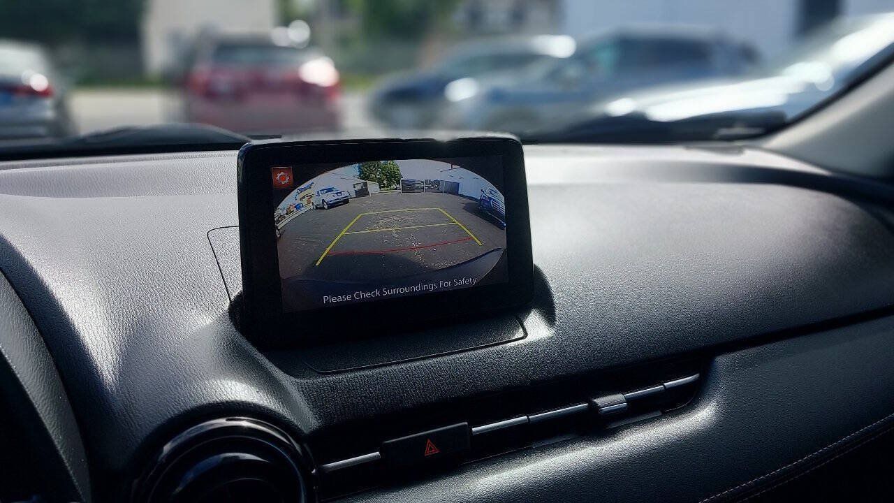 Used 2019 MAZDA CX-3 Touring w/ Preferred Equipment Package AWD/4WD image 12