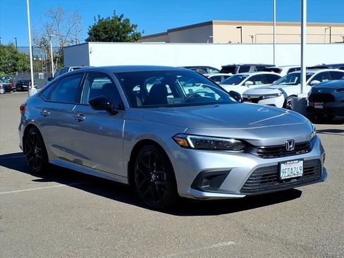 Certified 2023 Honda Civic Sport image 3