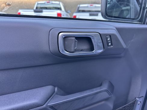 New 2025 Ford Bronco Big Bend w/ Black Diamond Package image 5