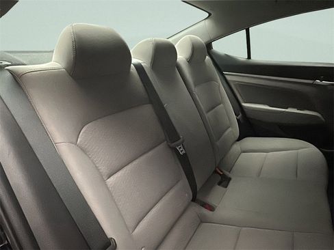 Certified 2020 Hyundai Elantra SEL image 8