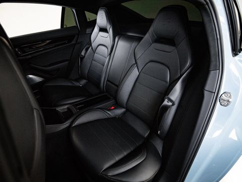 Certified 2026 Porsche Panamera GTS AWD/4WD image 25
