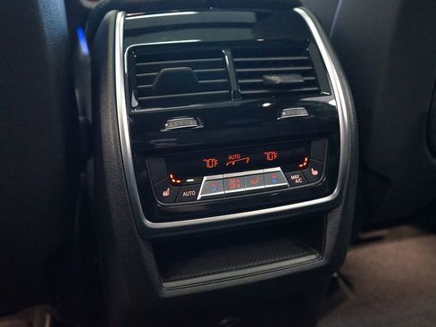 Used 2021 BMW X5 xDrive40i w/ Convenience Package image 15