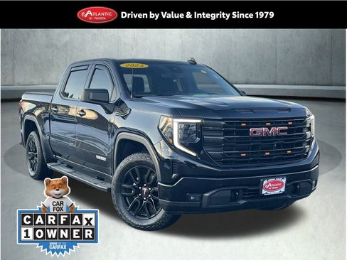 Used 2023 GMC Sierra 1500 Elevation image 1