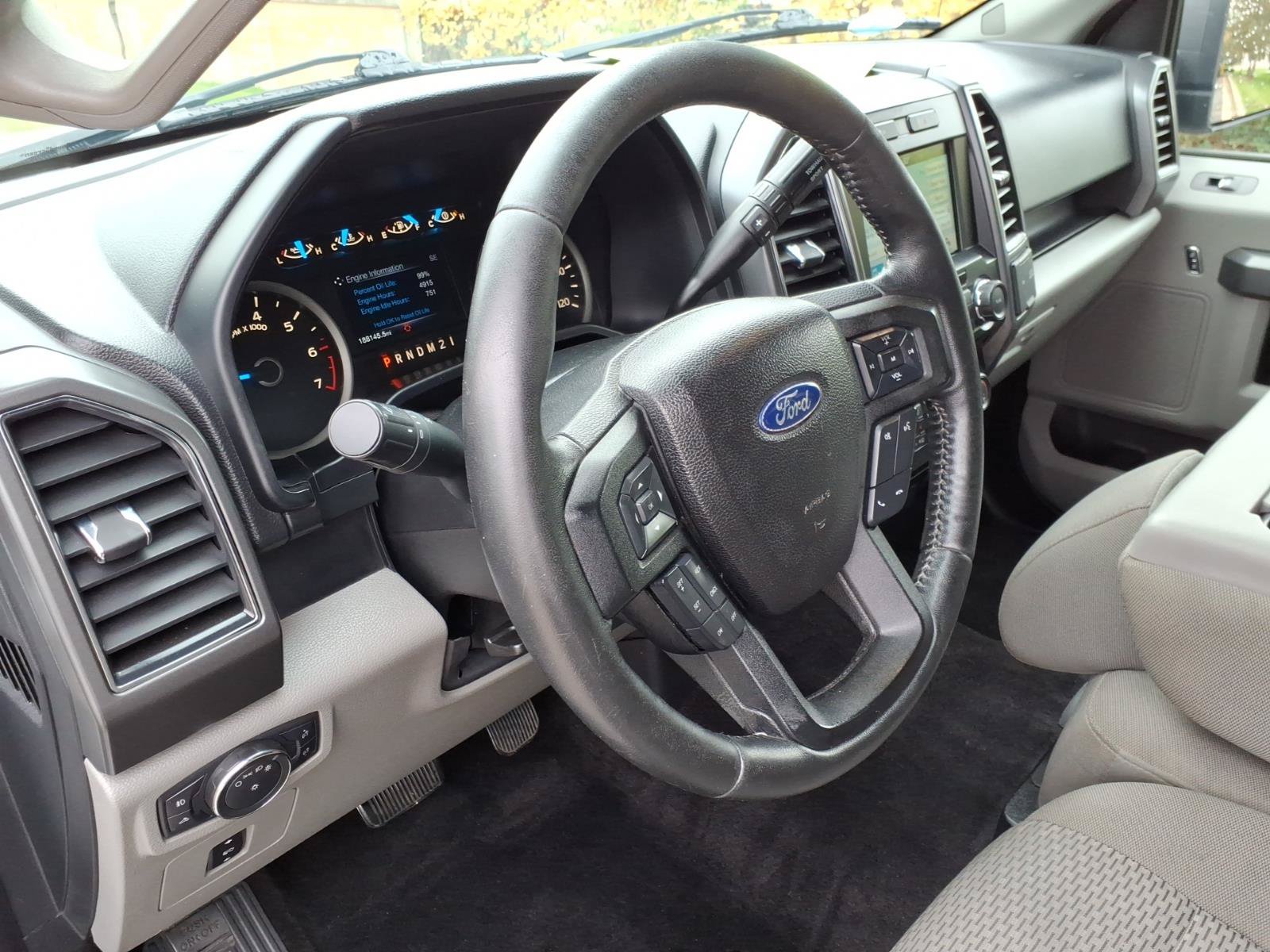 Used 2017 Ford F150 XLT w/ Equipment Group 302A Luxury AWD/4WD image 16