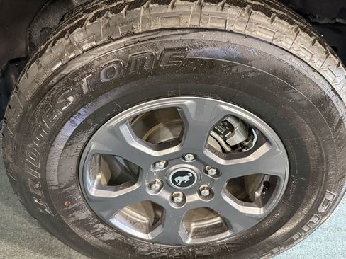 Used 2025 Ford Bronco 2-Door AWD/4WD image 34