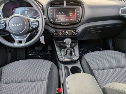 Used 2024 Kia Soul LX w/ Option Group 015 image 23