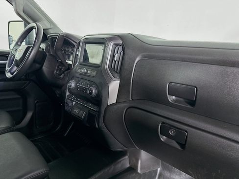 Used 2024 Chevrolet Silverado 2500 W/T AWD/4WD image 27
