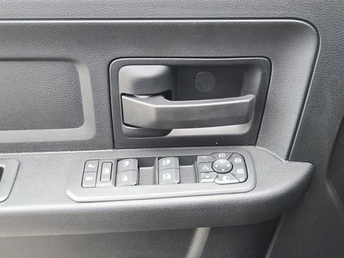 New 2026 RAM 2500 Tradesman AWD/4WD image 17