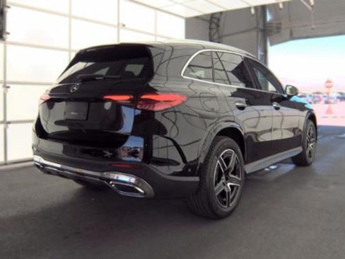 Used 2025 Mercedes-Benz GLC 300 w/ AMG Line image 2