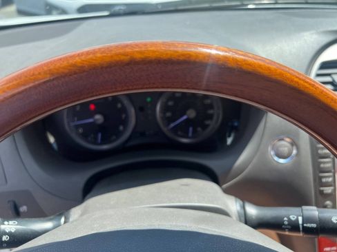 Used 2011 Lexus ES 350 FWD image 15