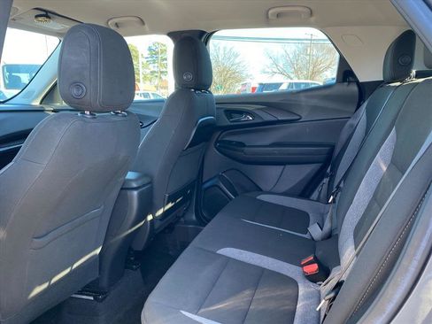 Used 2021 Chevrolet TrailBlazer LS image 20