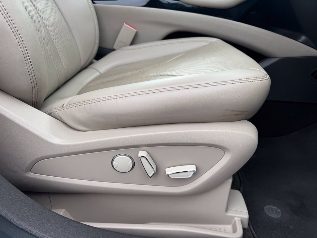 Used 2023 Lincoln Nautilus Reserve FWD image 19