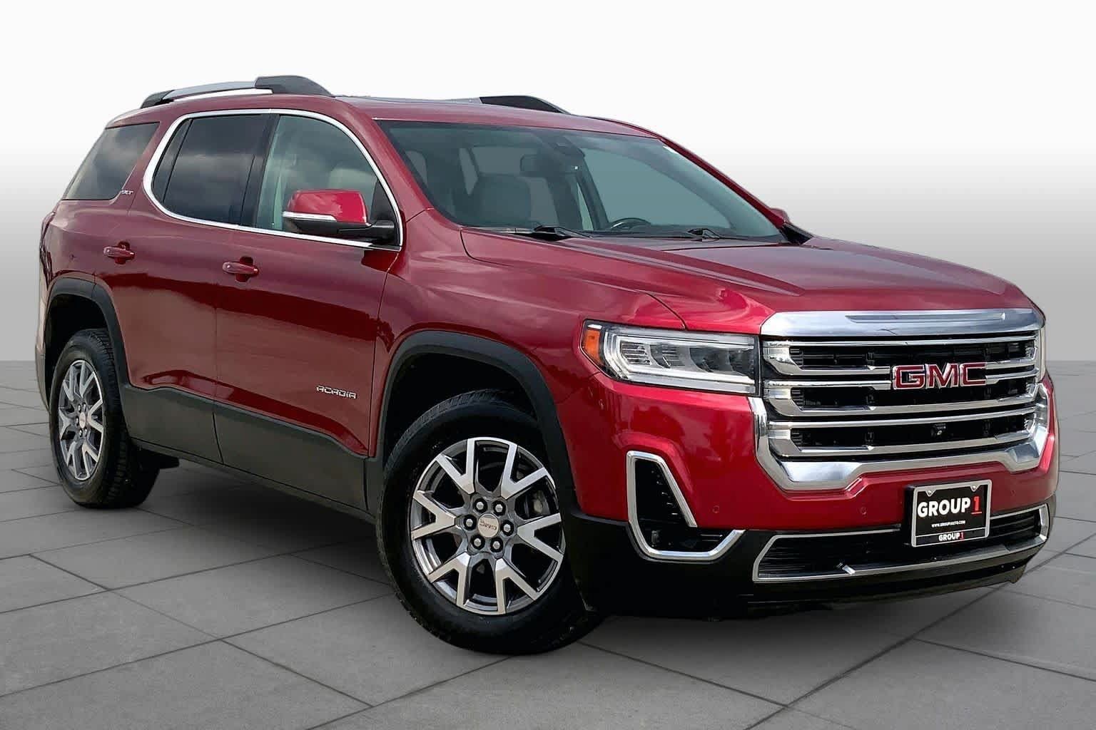 Used 2020 GMC Acadia SLT w/ Driver Alert Package II FWD image 3