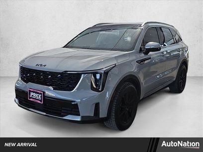 Used 2024 Kia Sorento S w/ Panoramic Sunroof Package