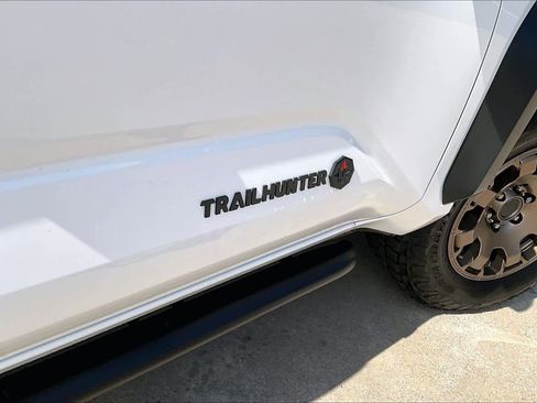 Used 2025 Toyota 4Runner Trailhunter image 28