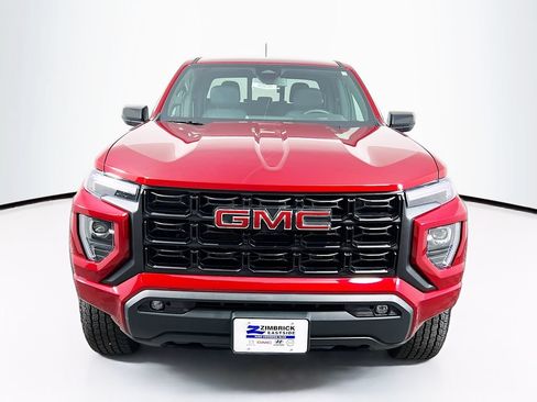Used 2025 GMC Canyon Elevation w/ Convenience Package AWD/4WD image 2