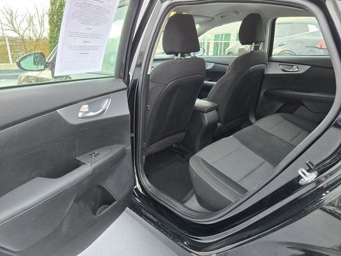 Certified 2024 Kia Forte LXS image 22