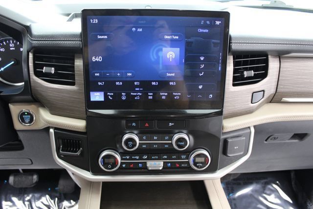 Used 2023 Ford Expedition Max Limited AWD/4WD image 23