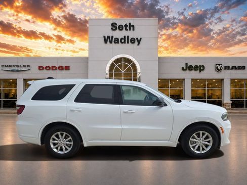 Used 2025 Dodge Durango GT RWD image 8