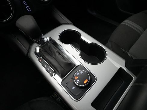 Used 2025 Chevrolet Blazer LT image 16