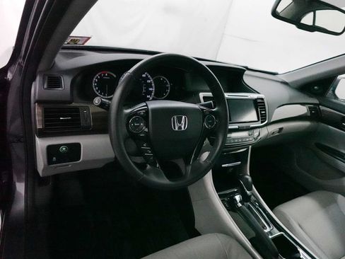 Used 2017 Honda Accord EX-L image 15