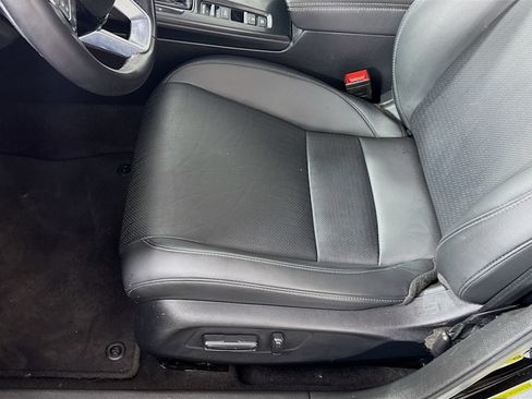 Used 2022 Honda Civic Touring image 18