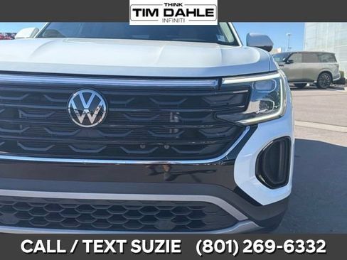 Used 2024 Volkswagen Atlas Cross Sport SE w/ Panoramic Sunroof Package AWD/4WD image 5