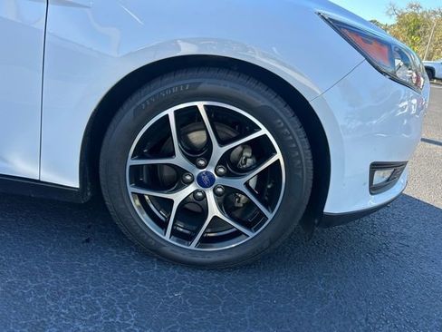 Used 2018 Ford Focus SEL image 8