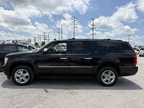Used 2010 Chevrolet Suburban LTZ AWD/4WD image 3