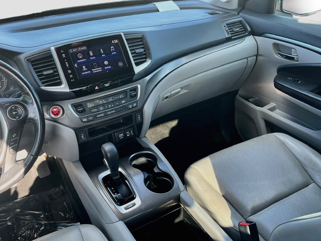 Used 2017 Honda Ridgeline RTL-T image 23