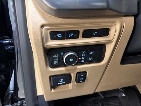 Used 2021 Ford F150 Lariat w/ Equipment Group 502A High AWD/4WD image 35
