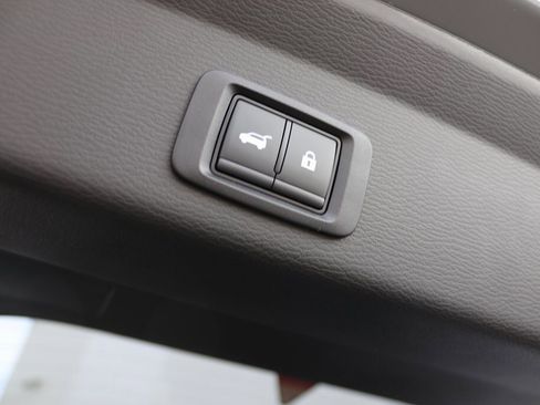 New 2026 Mitsubishi Outlander SE image 32