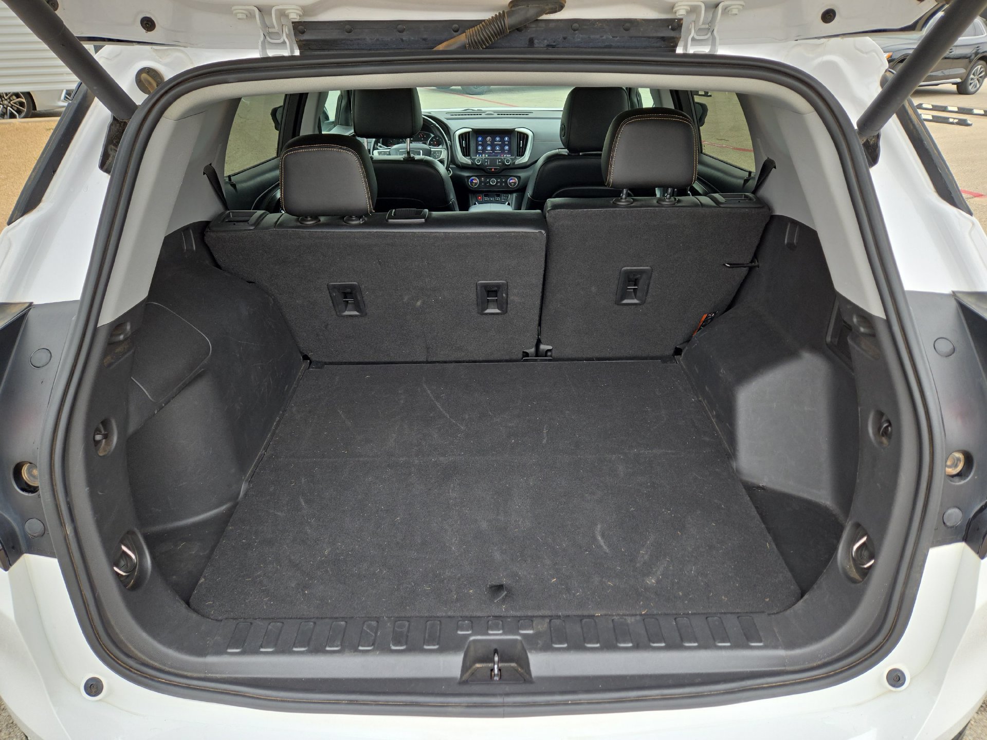 Used 2021 GMC Terrain SLT w/ Elevation Edition FWD image 12