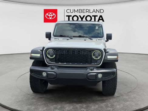 Used 2024 Jeep Wrangler Sport AWD/4WD image 8