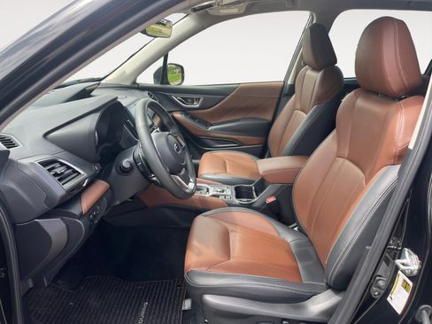 Certified 2023 Subaru Forester Touring AWD/4WD image 10