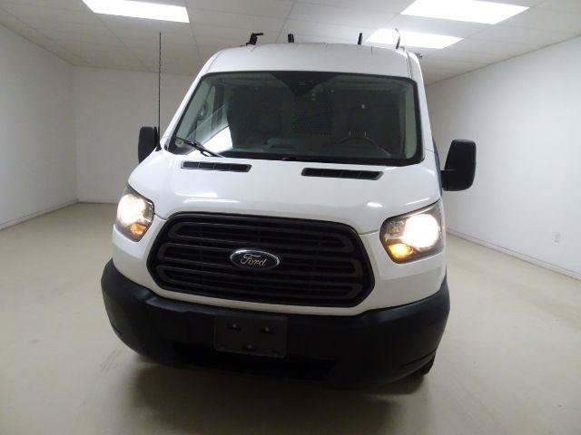 Used 2018 Ford Transit 250 148 Medium Roof RWD image 9