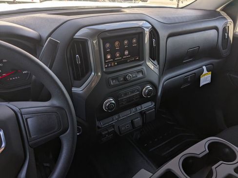 New 2026 GMC Sierra 2500 Pro w/ Convenience Package image 28