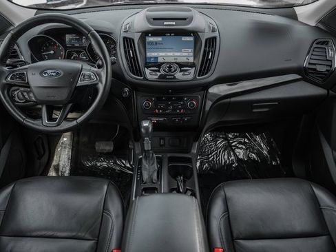 Used 2017 Ford Escape Titanium image 19