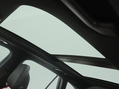 New 2026 Mercedes-Benz GLC 43 AMG 4MATIC image 12