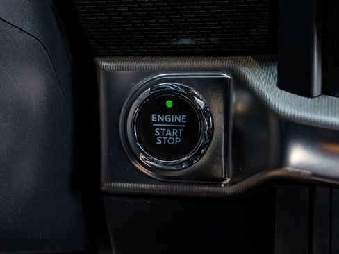 Used 2022 Ford F150 Raptor w/ Equipment Group 801A High AWD/4WD image 23