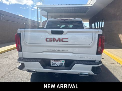 Certified 2025 GMC Sierra 1500 Denali AWD/4WD image 4